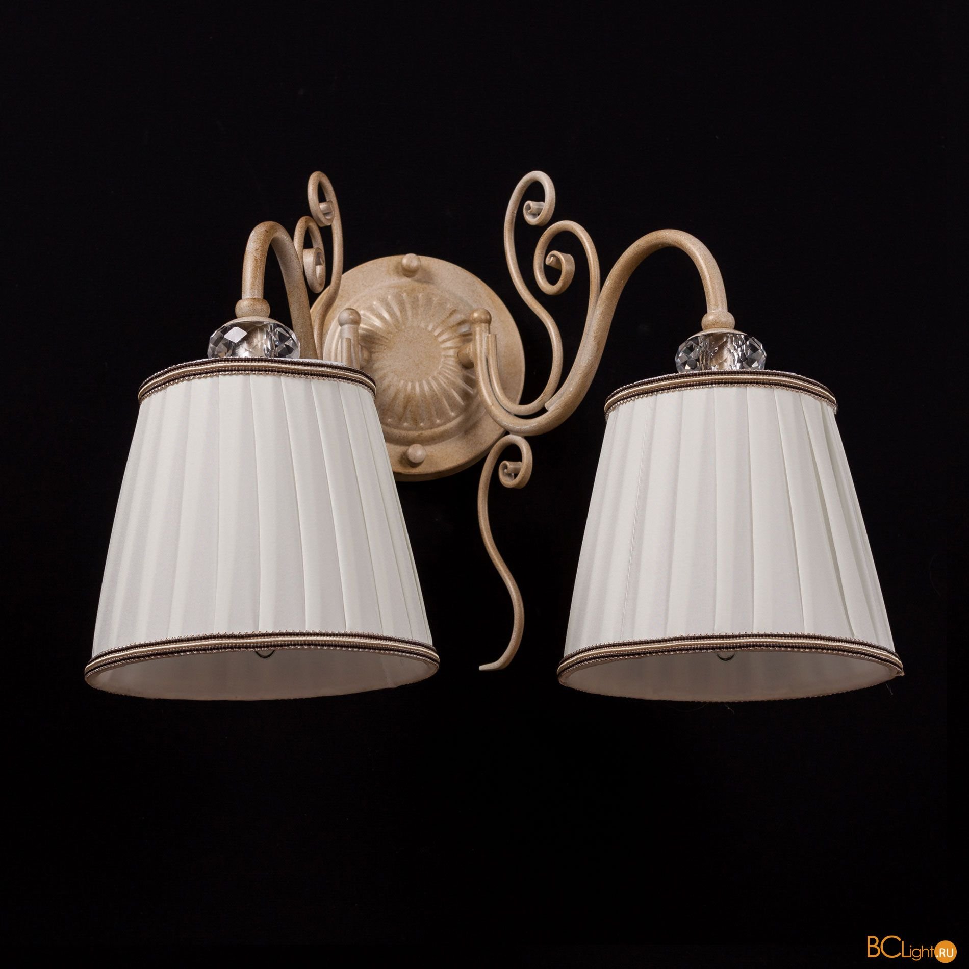 Полный обзор настенного бра Maytoni Vintage ARM420-01-G и ARM420-02-G