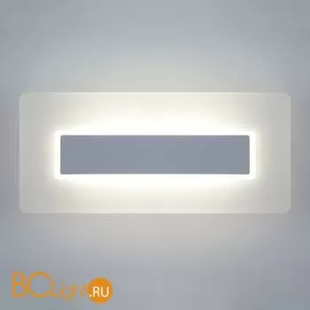 Настенный светильник Elektrostandard Square 40132/1 LED белый a055770