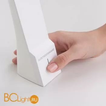 Настольная лампа Eurosvet Desk белый/серебряный (TL90450) 3W - Фото 2