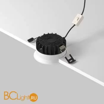 Встраиваемый светильник Maytoni Okno new DL055-8W3-4-6K-W - Фото 3