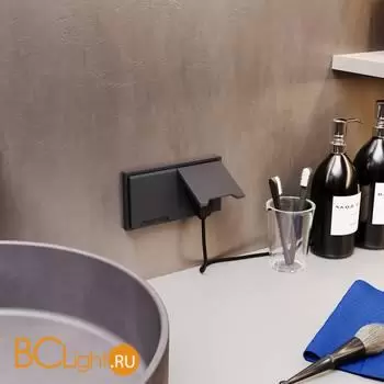 Розетка встраиваемая VOLTUM S70 с заземлением, защитными шторками и крышкой 16А, (графит) VLS040307 - Фото 5