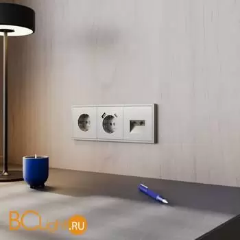 Розетка встраиваемая VOLTUM S70 с заземлением 16А, (шелк) VLS040104 - Фото 2