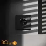 Розетка встраиваемая VOLTUM S70 с заземлением и защитными шторками, 16А, с USB, A+A, (черный матовый) VLS040408 - Фото 3