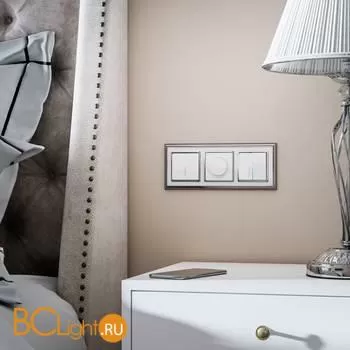 Рамка на 3 поста (хром/белый) Werkel Palacio W0031331 a051200 - Фото 0