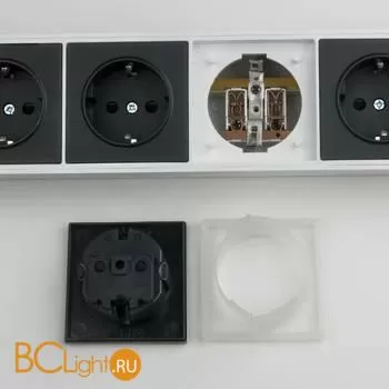 Розеточный блок 4-х местный + 3 USB (белый/черный) Werkel Gallant W6514939 a051461 - Фото 4